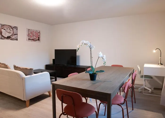 The Line In Oerlikon Apartament